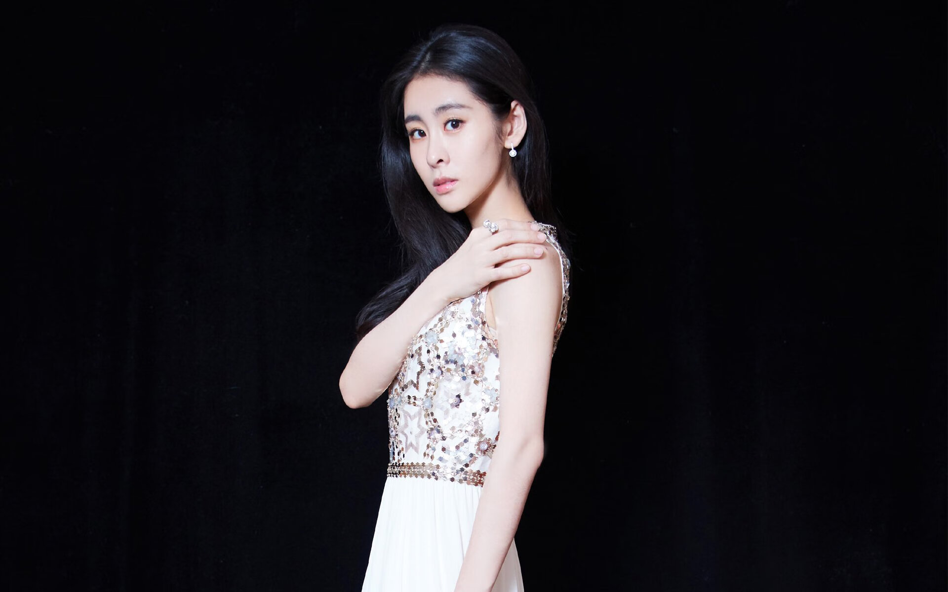 爱游戏娱乐平台-车队最新引援，谁能带来突破？，zq车队