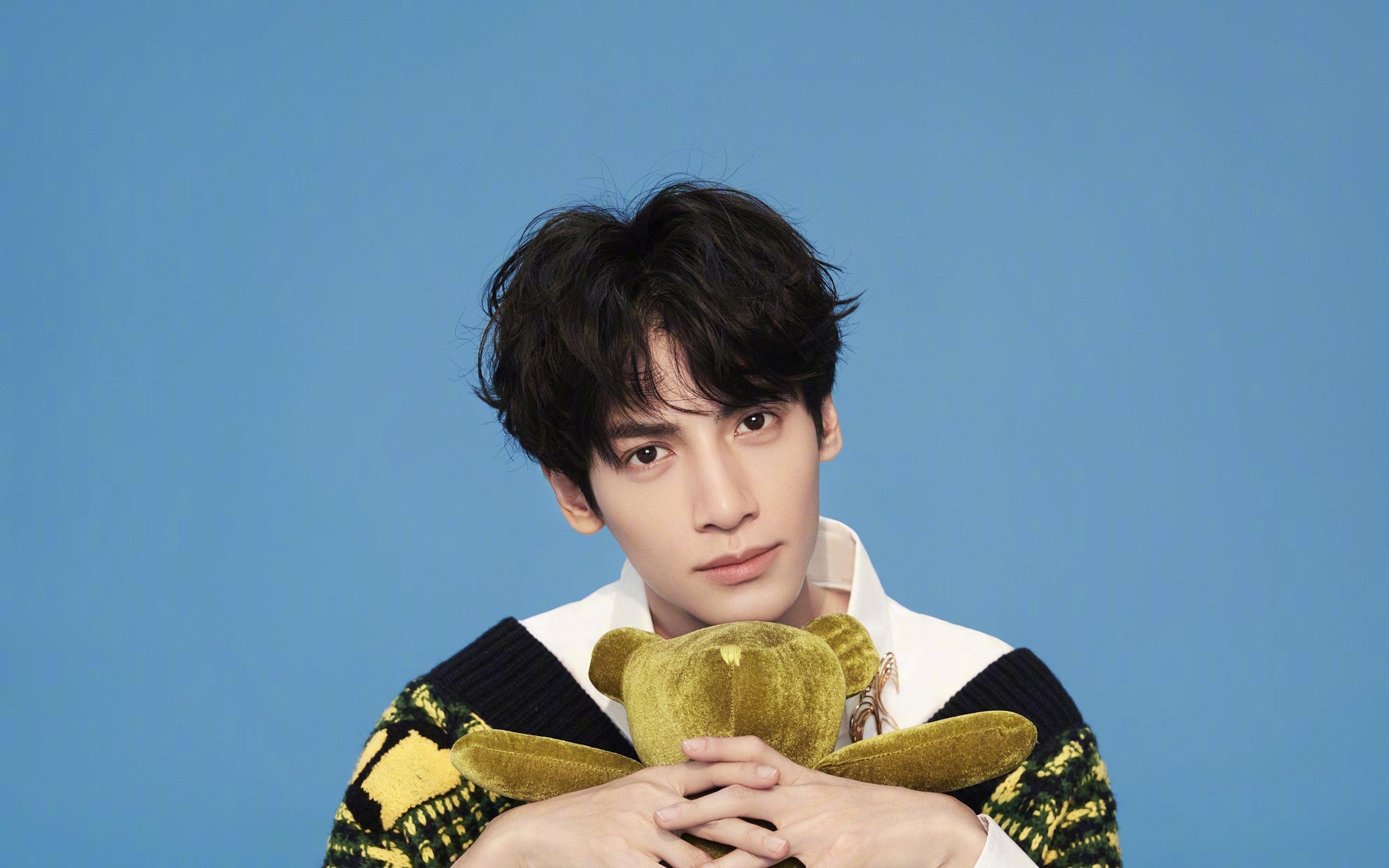 上海海港队长续约成功,上海海港队主帅