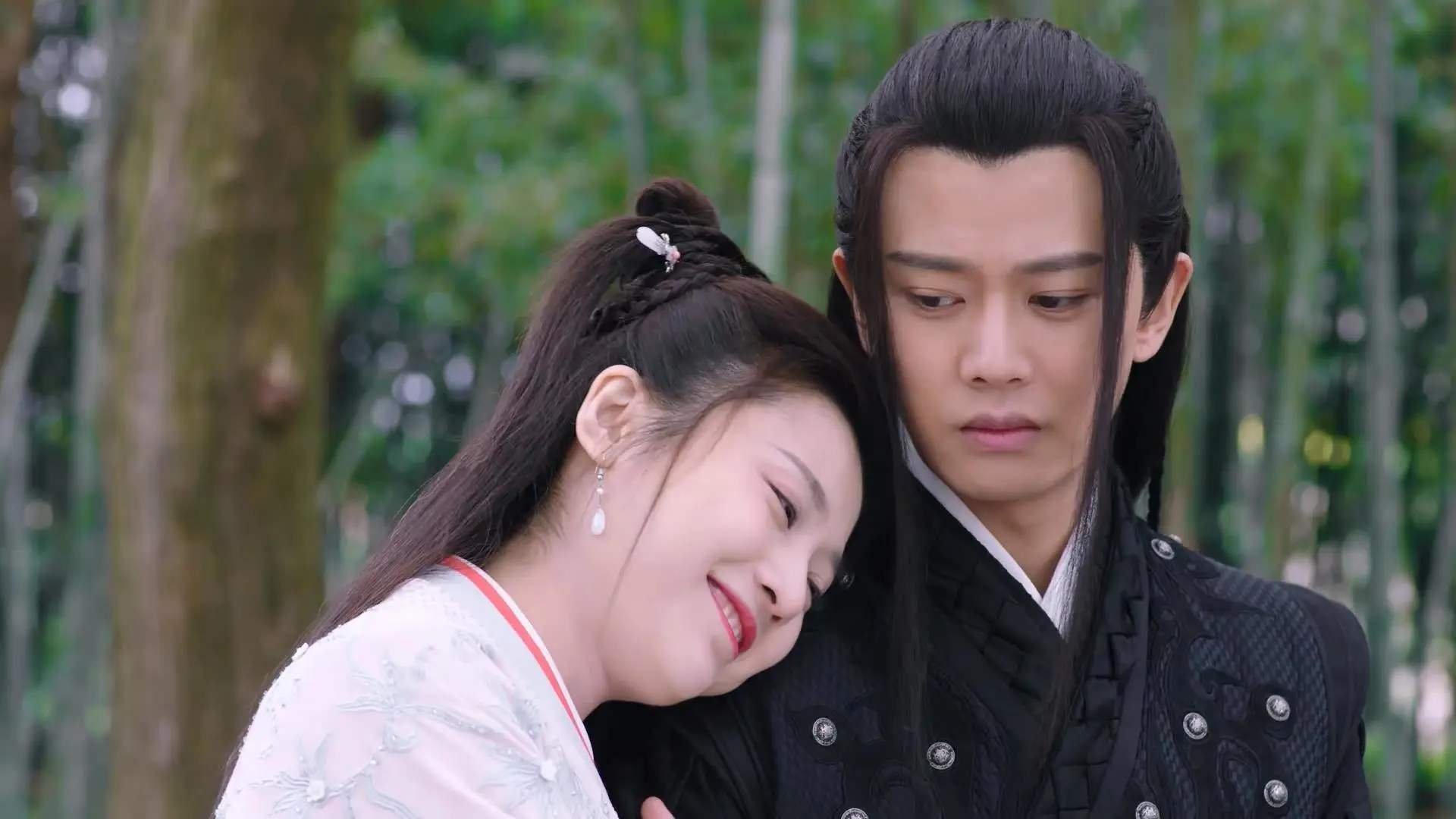 爱游戏官网下载-尤文图斯球员拉莫斯在比赛中表现出色，拉莫斯转会尤文